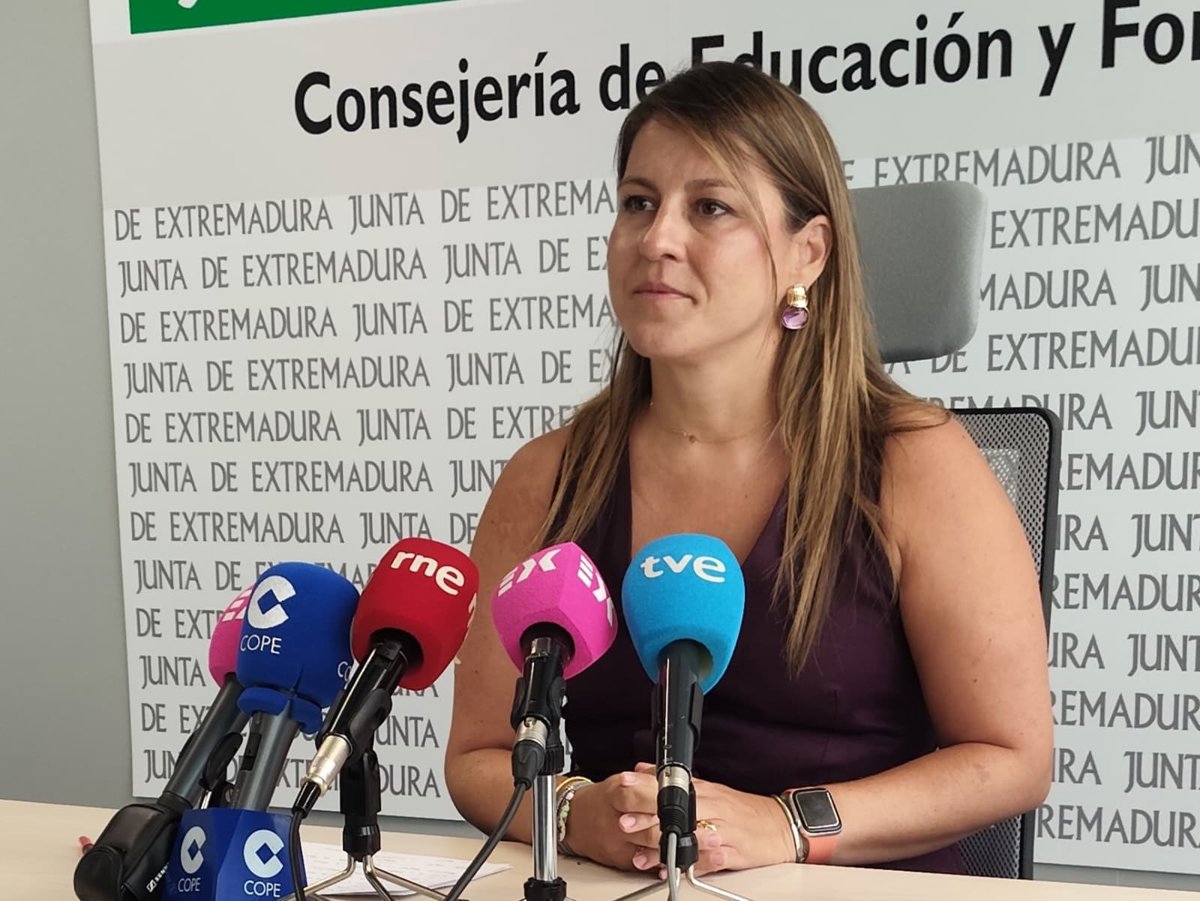 La Junta de Extremadura saca un segundo contrato de emergencia para cubrir las rutas de transporte escolar sin adjudicar