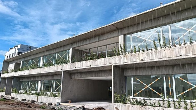 Archivo - El colegio de Nuevo Roces 'Xosefa de Xovellanos' (Gijón), en construcción.