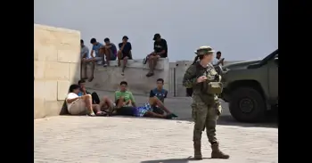 Bruselas recalca "el deber" de España de proteger a los menores de Ceuta y pide la devolución de "todos" los irregulares
