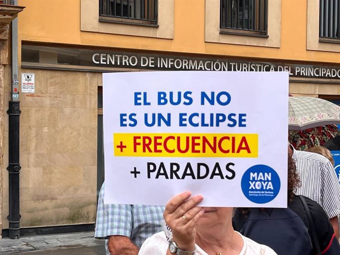 Concentración de los vecinos de la Manjoya.