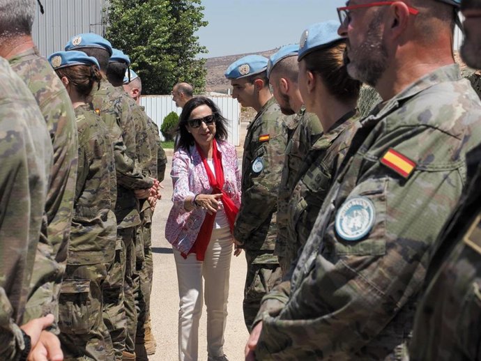 La ministra de Defensa, Margarita Robles, visita las tropas españolas que forman parte de la Fuerza Provisional de las Naciones Unidas en el Líbano (UNIFIL) en la base ‘Miguel de Cervantes', en Marjayoun (Líbano)