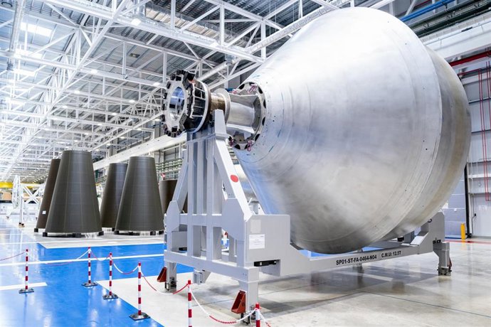 Archivo - Interior de la planta de Getafe de Construcciones Aeronáuticas S.A,, en Getafe, Madrid (España). 