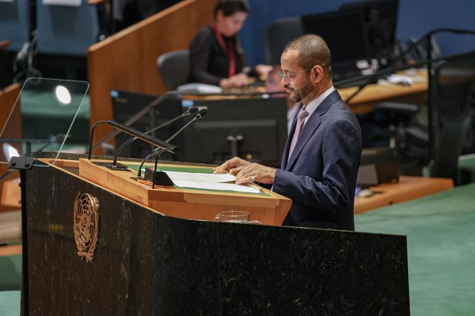 Archivo - September 28, 2024, New York, New York, USA: SAYYID BADR BIN HAMAD BIN HAMOOD ALBUSAIDI, Minister for Foreign Affairs of Oman, speaks during the fifth day of theGeneral Debate of the 79th UN General Assembly.