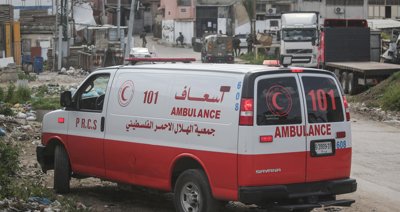 La Media Luna Roja informa de tres heridos por colonos en el sur de Cisjordania y denuncia impedimentos para asistirlos
