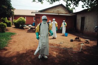 Médicos Sin Fronteras señala que comunidades de RDC no están recibiendo apoyo necesario para contener el brote de ébola