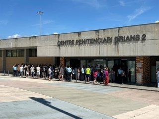 Concentració de funcionaris de presons en Brians 2