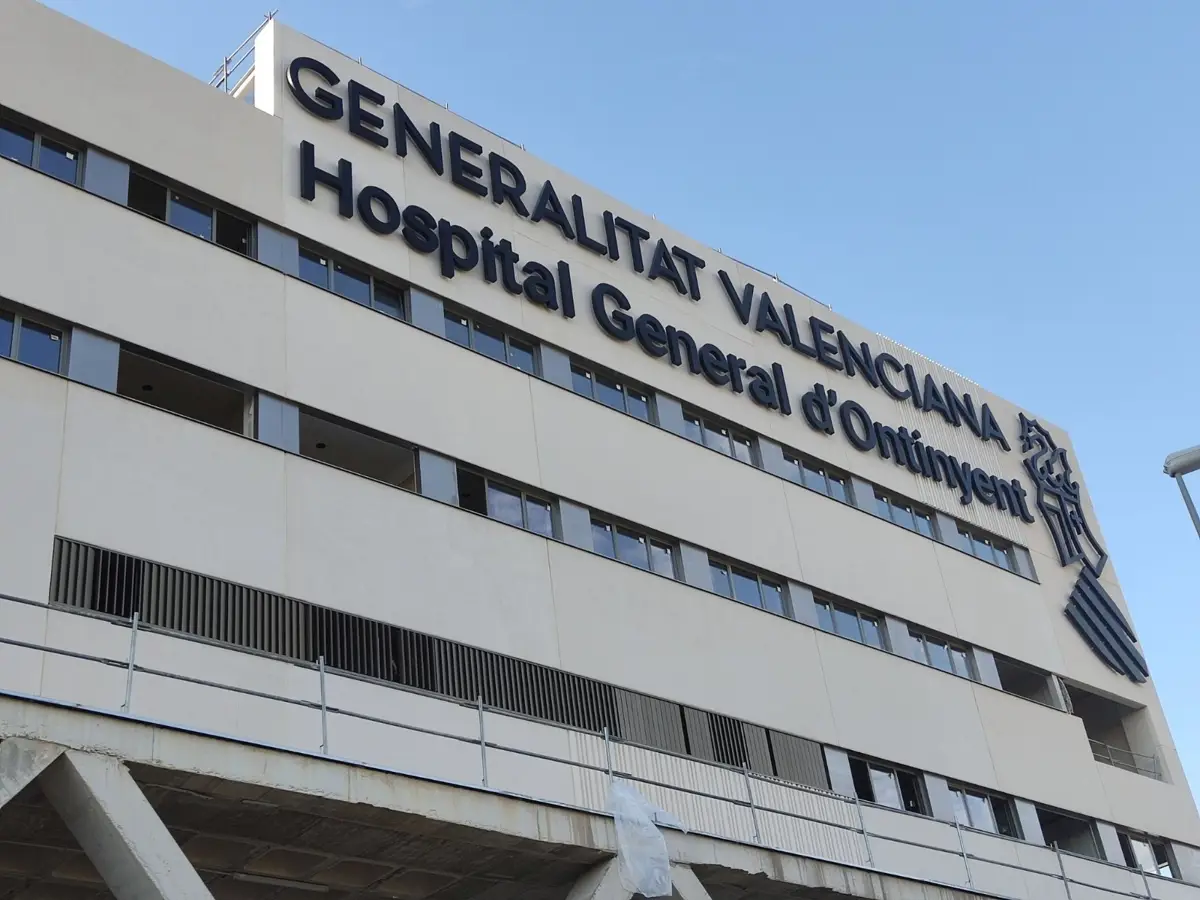 Fachada del nuevo Hospital General de Ontinyent