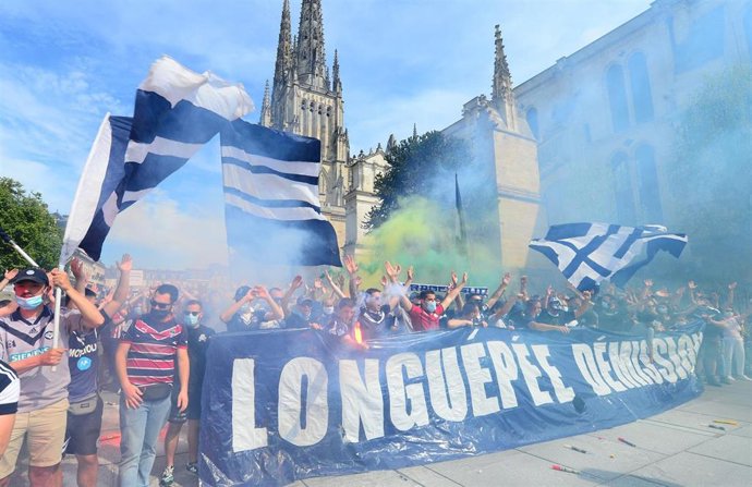 Archivo - El Tribunal Administrativo de París confirma el descenso del Girondins de Burdeos a la sexta división.