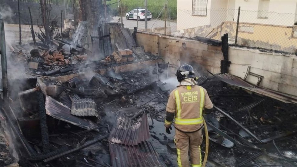 Imagen de la vivienda en la que se ha producido el incendio