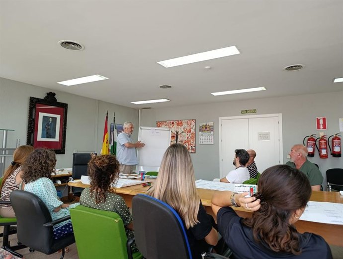 Imagen del club de lectura del centro penitenciario Sevilla I.