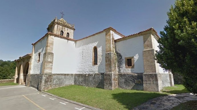 Iglesia de San Lorenzo, en Llerana (Saro)