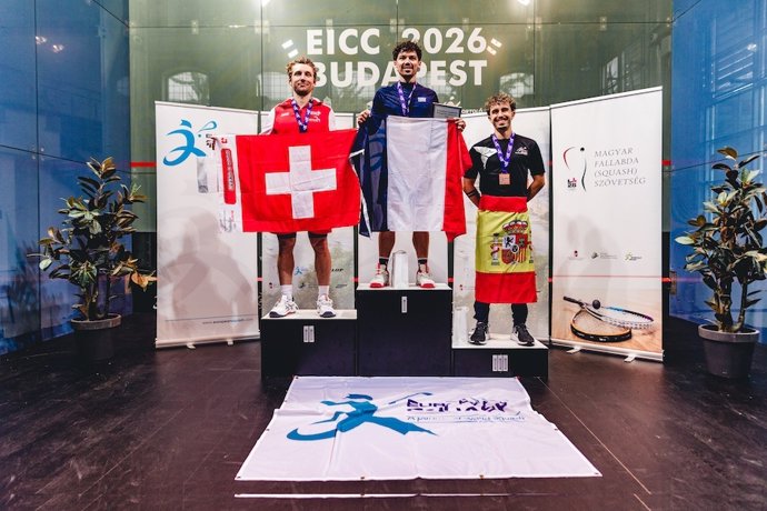 Iván Pérez, medallista de bronce en el Campeonato de Europa individual de squash 2026.