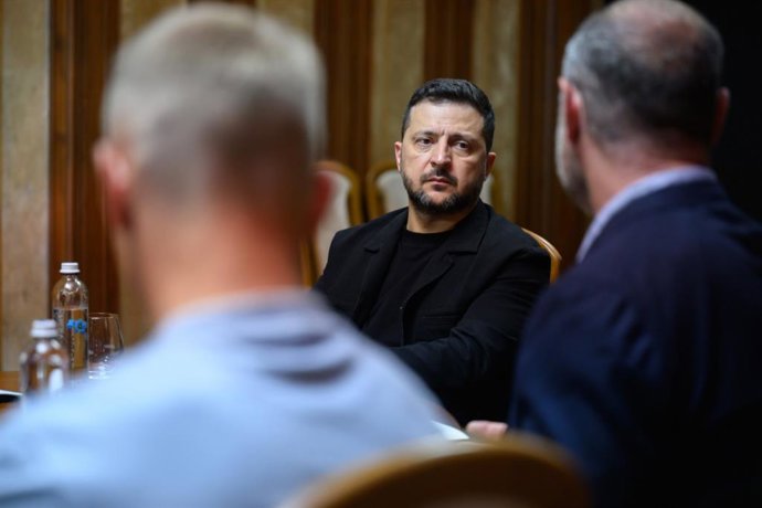 August 21, 2026, Ukraine, Ukraine, Ukraine: Ukrainian President Volodymyr Zelensky meets ambassadors and volunteers of the UNITED24 platform in Ukraine on August 21, 2026. Launched by Zelensky, the platform raises donations to support Ukraine and its huma