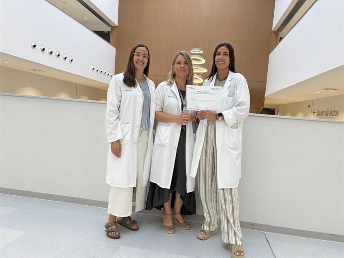 El artículo  ha sido elaborado por las doctoras María Hernández López, Ana Puentes Gutiérrez, María García Bascones, Laura Fernández García, Diana Pérez Novales y María Angustias Marquina Valero.