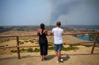 Los municipios de Sevilla afectados por el incendio de Niebla (Huelva) abordan la declaración de zona catastrófica