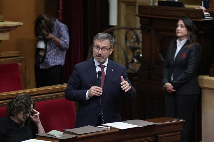 Archivo - Arxivo - El conseller de Política Lingüística, Francesc Javier Vila