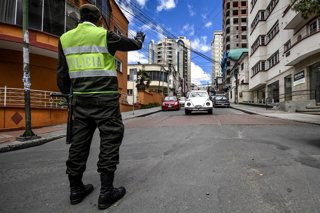 Archivo - Policía en La Paz (Bolivia)