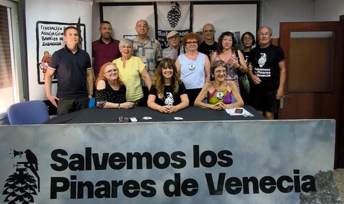 Archivo - 'Salvemos los pinares de Venecia' 