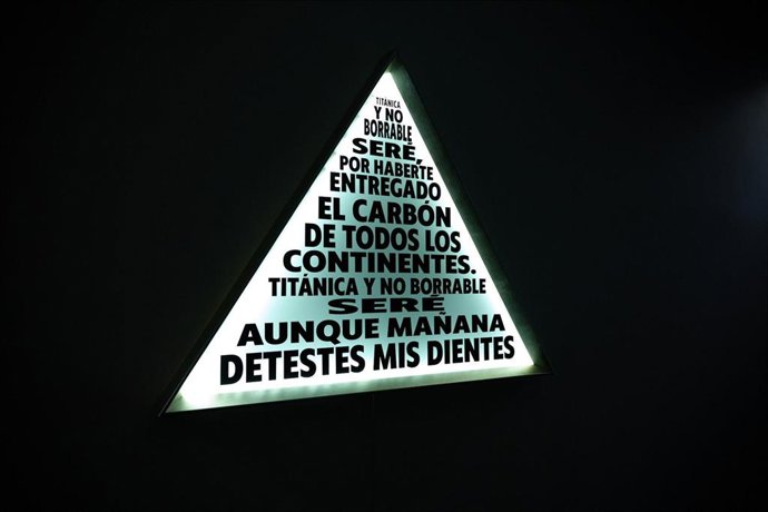 Archivo - La Casa de las Artes y las Ciencias de Bueño acoge hasta el 30 de agosto 'Titánica no borrable' de Ana Madera.