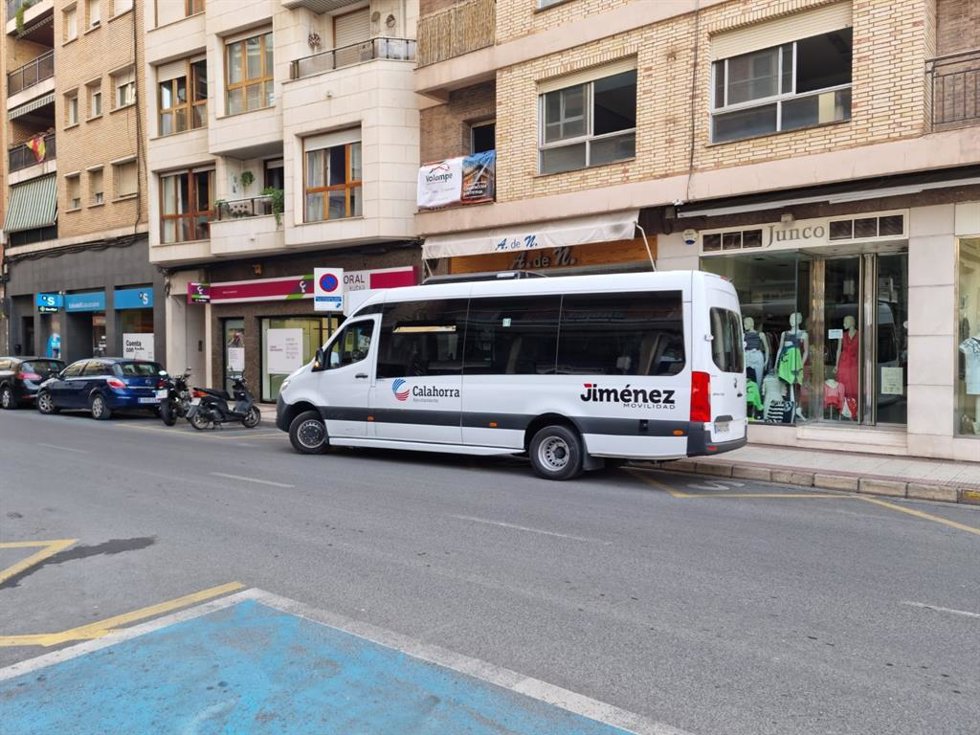 Archivo - Autobús urbano de Calahorra