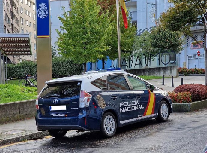Archivo - Imagen de un coche de la Policía Nacional.