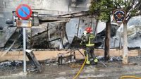 Un incendio arrasa un edificio de Can Picafort: los vecinos no podrán regresar a sus casas hasta mañana