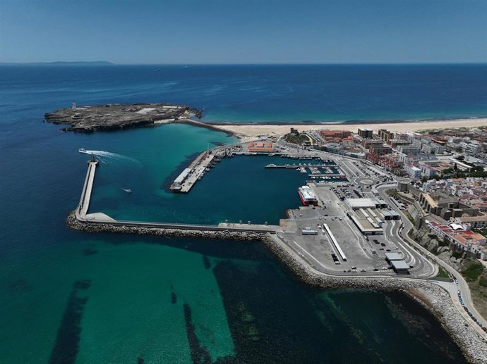 Archivo - Vista aérea del puerto de Tarifa. (Foto de archivo).