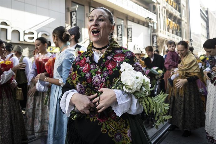 Archivo - Ofrenda de flores 2025.