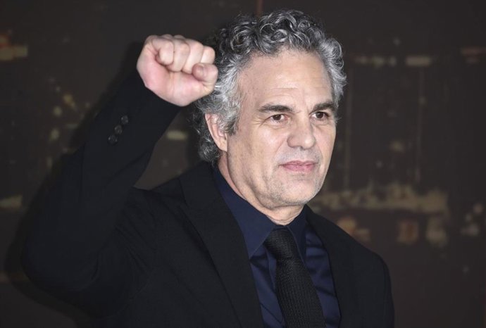 Mark Ruffalo se defiende de la "atroz" acusación de antisemitismo de Paramount tras criticar su fusión con Warner Bros