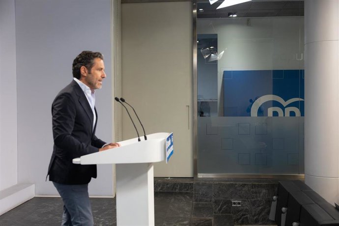 El portavoz nacional del Partido Popular, Borja Sémper, durante la rueda de prensa posterior al Comité de Dirección del PP, a 24 de agosto de 2026, en Madrid (España).