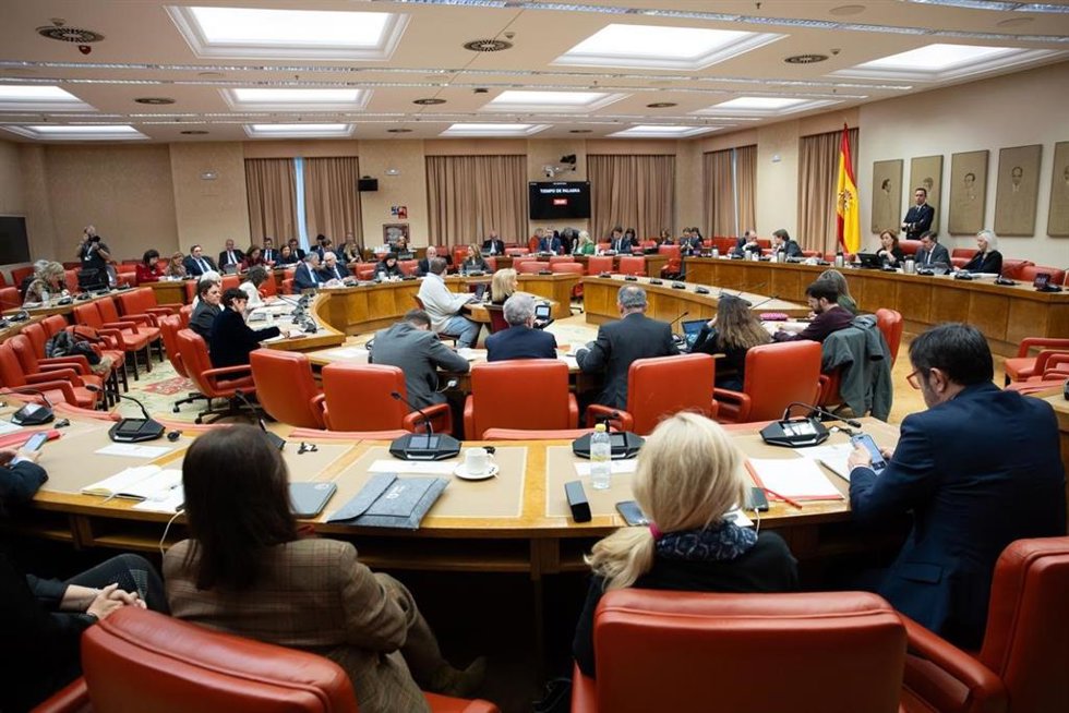 Archivo - Reunión de la Diputación Permanente del Congreso