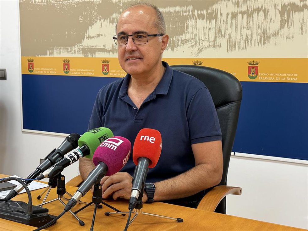 El portavoz del equipo de Gobierno, Jesús García-Barroso, informa de los asuntos tratados en la Junta de Gobierno Local.