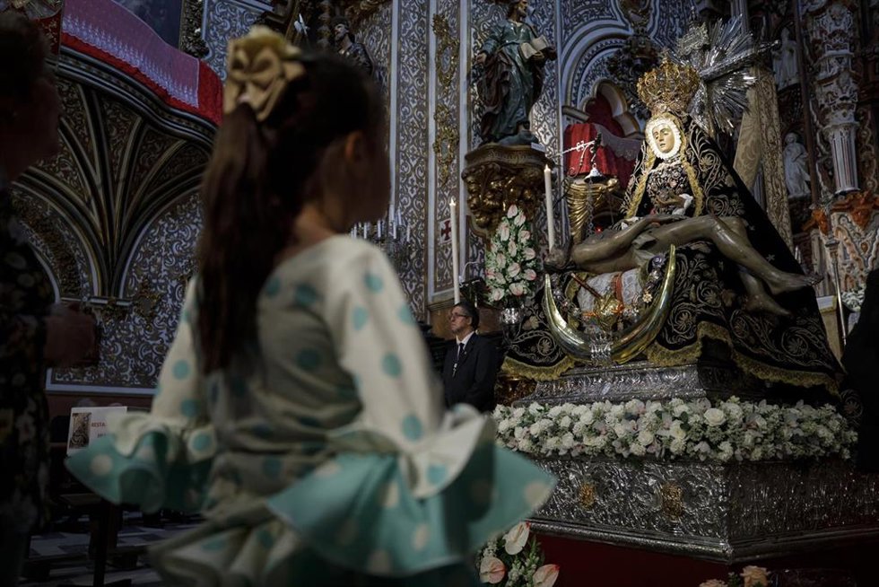 Archivo - Virgen de las Angustias en Granada.