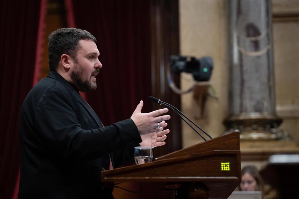 Archivo - El diputado de los Comuns en el Parlament Andrés García Berrio en un pleno