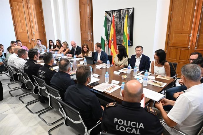 Reunión de la Junta Local de Seguridad con motivo de la Feria de San Agustín.