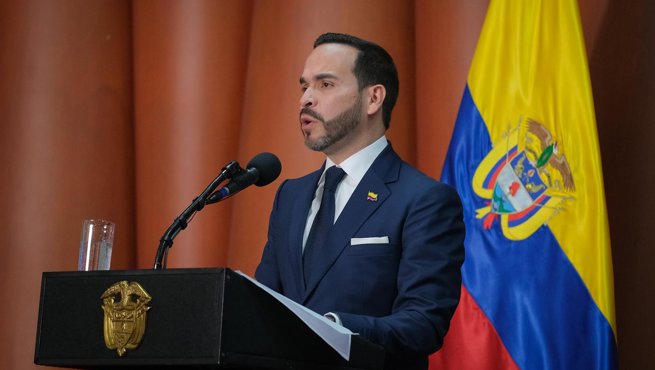Política