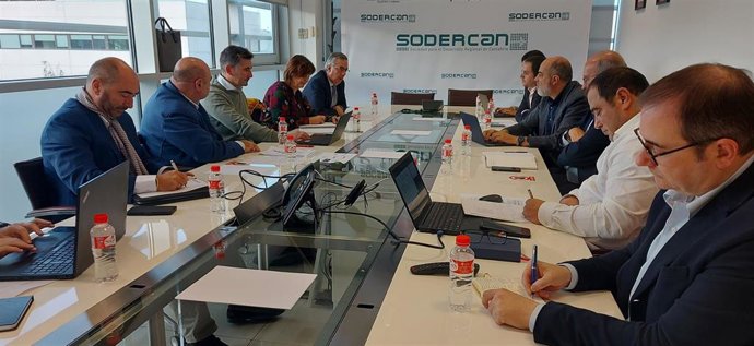 Reunión interclústeres de Cantabria organizada por SODERCAN