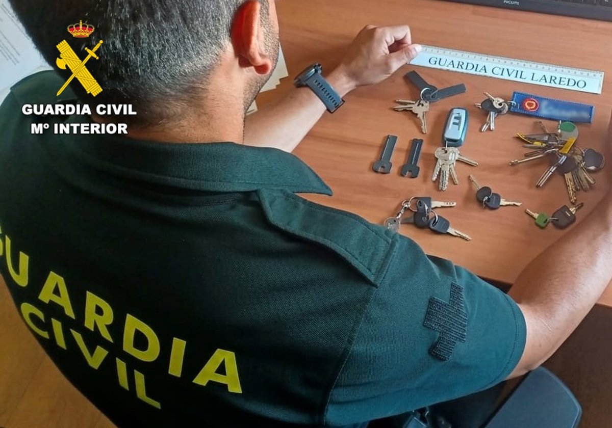 Detenidos dos jóvenes por robar el mismo coche dos veces en una semana en Colindres