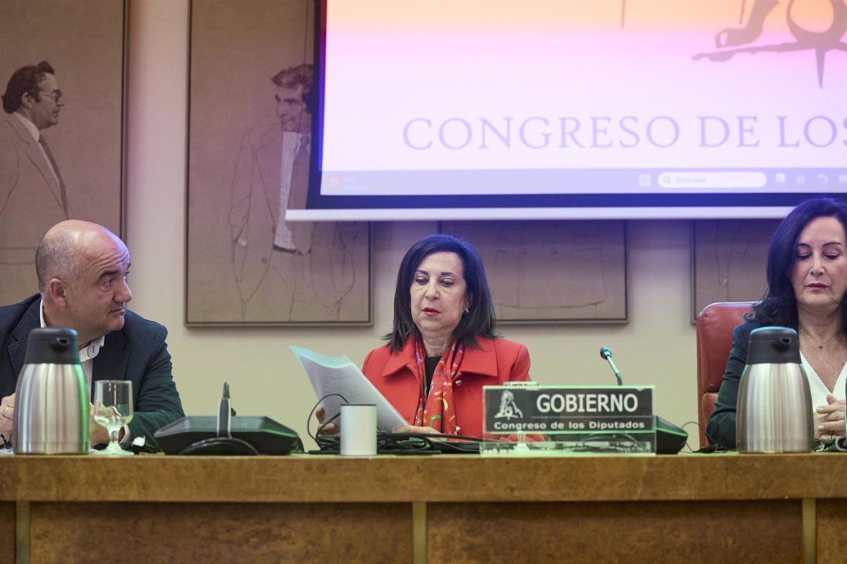 Robles recalca que Ceuta y Melilla  son España e intocables  y garantiza  firmeza  ante vulneraciones de su soberanía