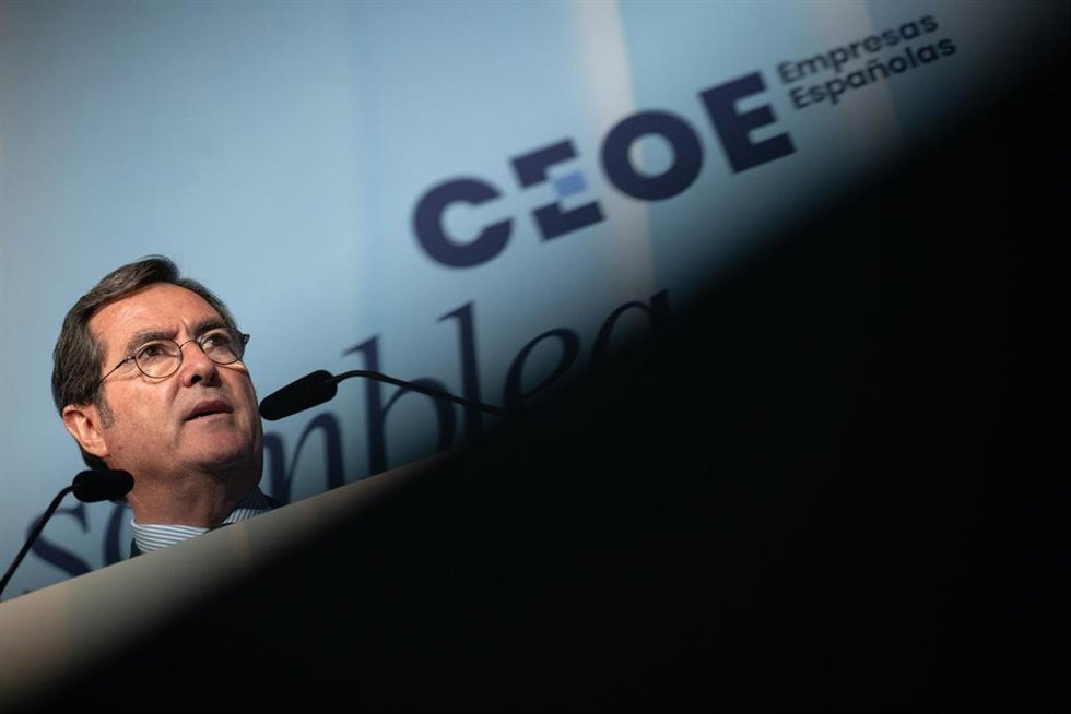 Archivo - El presidente de la CEOE, Antonio Garamendi