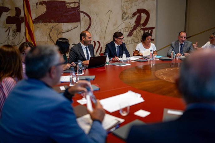 El president de la Generalitat, Salvador Illa, preside el primer Consell executiu del Govern tras el período vacacional