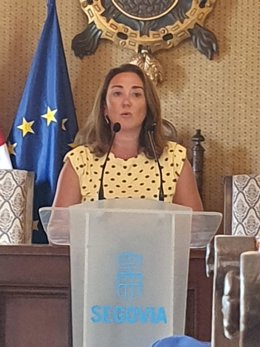 La consejera de Medio Ambiente y Energía, María González Corral, en su visita a Segovia.