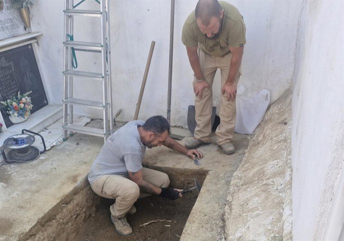 El Ayuntamiento de Guillena inicia los trabajos para localizar una fosa común en el cementerio municipal