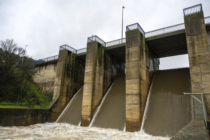 Archivo - Embalse de Los Canchales