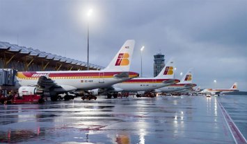 Archivo - Aviones de Iberia
