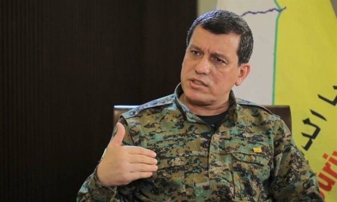 Archivo - Arquivo - O comandante-chefe das Forças Democráticas Sírias (FDS), Mazloum Abdi, em uma foto de arquivo