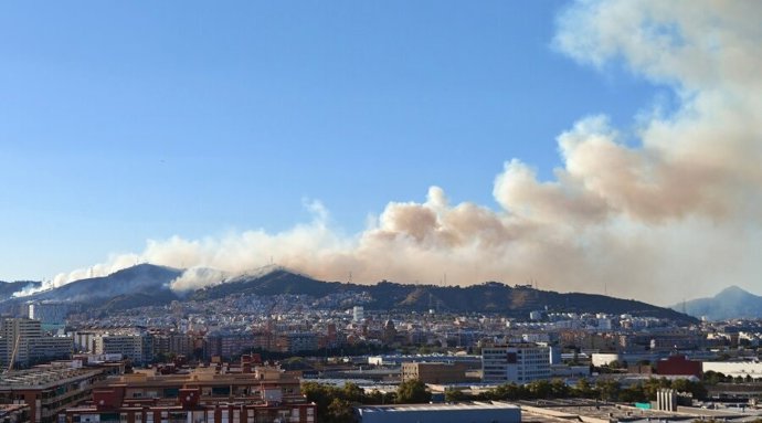 Incendio en Collserola.