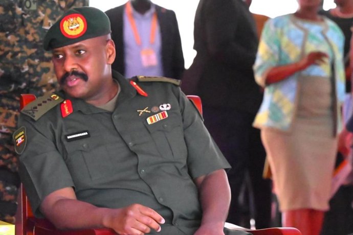 Archivo - El hijo del presidente de Uganda, Yoweri Museveni, y jefe del Ejército de Uganda, Muhoozi Kainerugaba