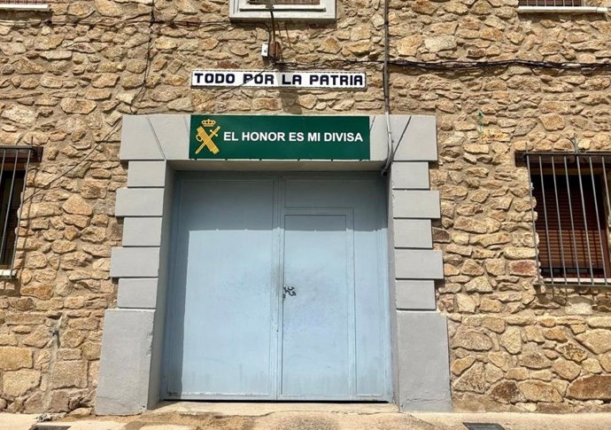Cuartel de la Guardia Civil de Hoyos (Cáceres)