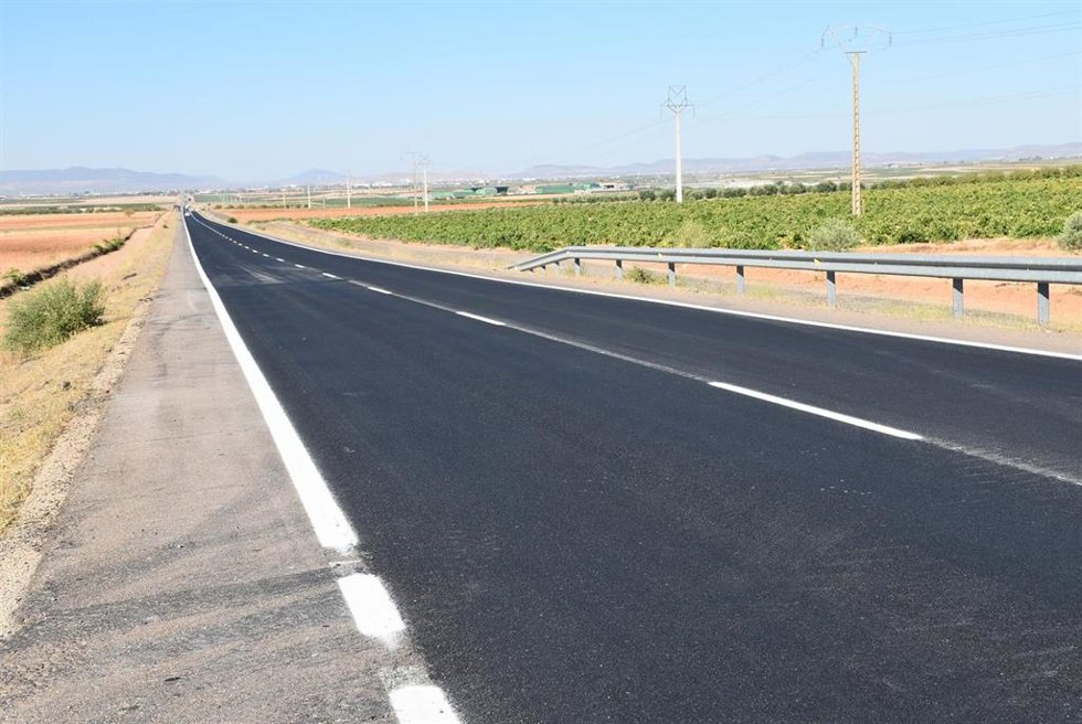 Carretera en la provincia de Albacete.